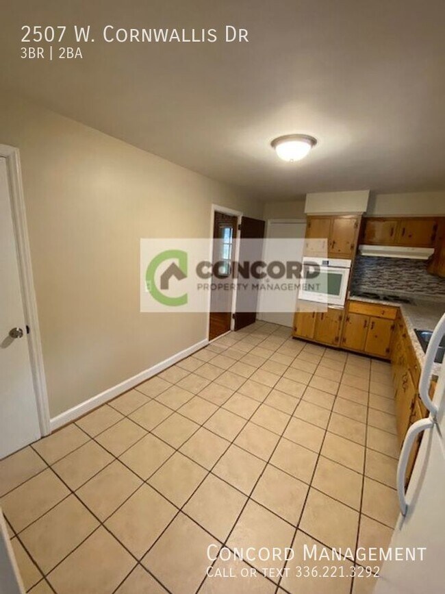 Building Photo - 2507 W. Cornwallis Dr. / Concordmgmt.com 3...