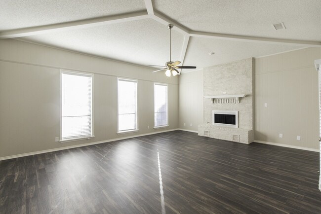 Building Photo - 2508 Peachtree Lane McKinney