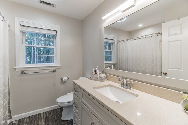 Foto del edificio - 4 br, 3 bath House - 16 Magpie Cir