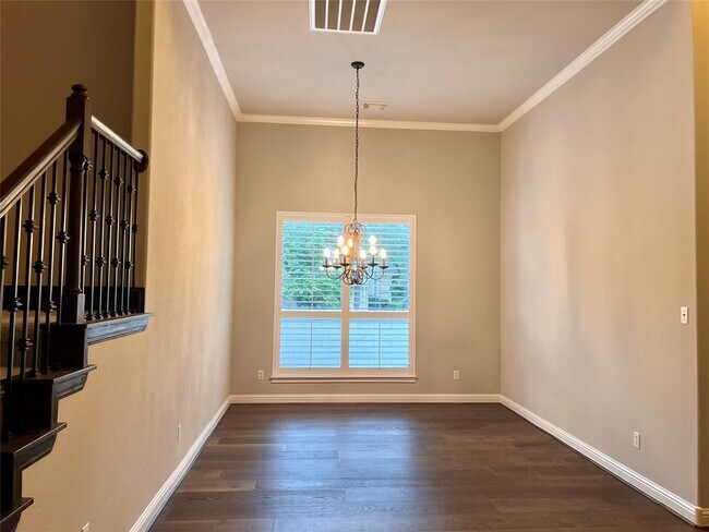 Foto del edificio - 13000 Bloomfield Hills Ln