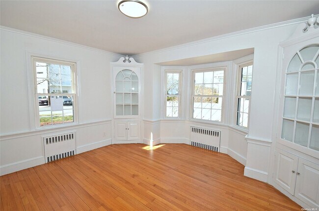 Foto del edificio - 27 N Lewis Place