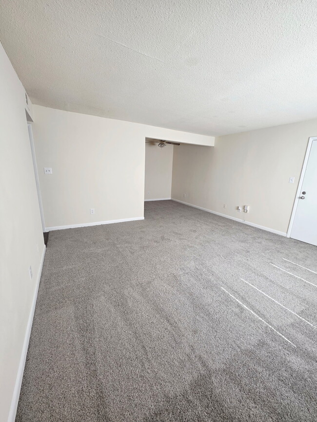 Foto del edificio - Hartwell Cove Apartments