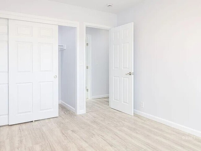 Foto del edificio - 341 S Gordon St