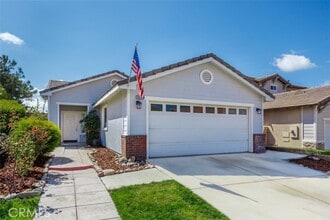 Building Photo - 33183 Eagle Point Dr