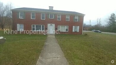 Building Photo - 6005 Dickson Rd