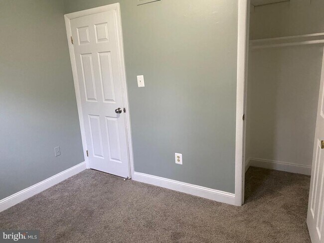 Building Photo - 3802 Fortuna Ct