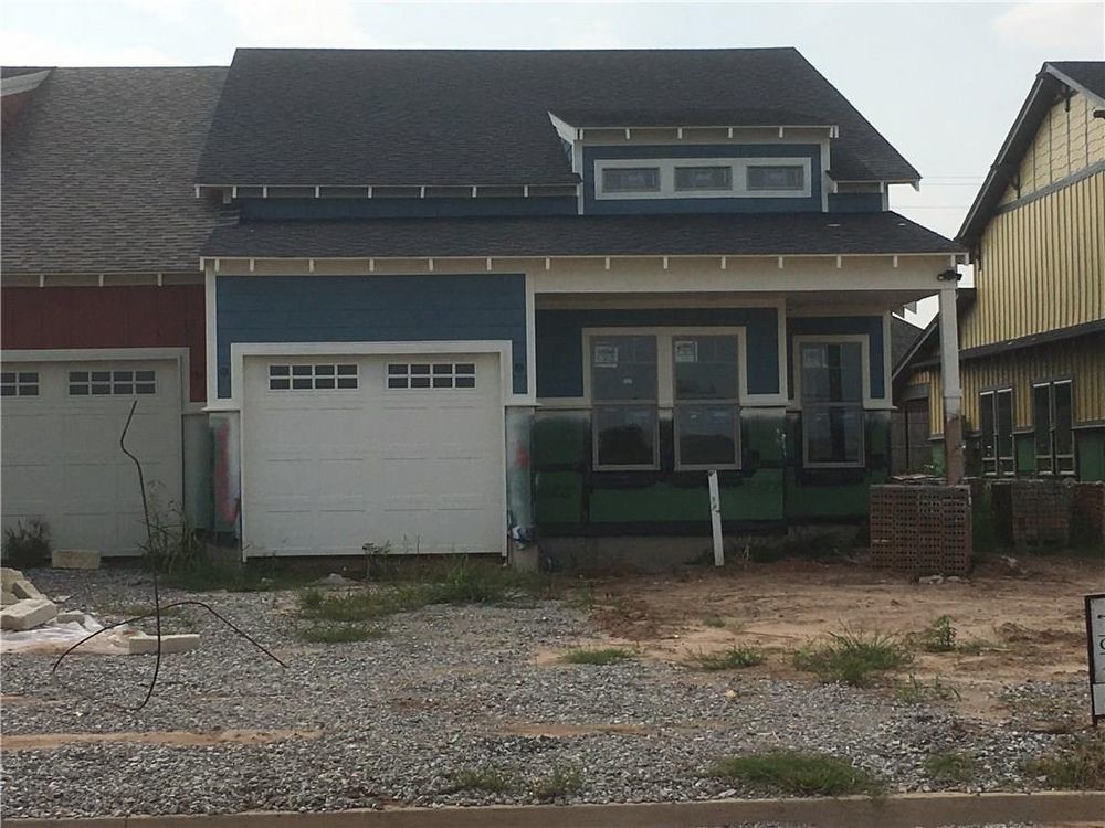 Primary Photo - Gorgeous new construction duplex.