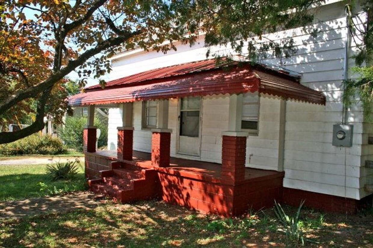 Adorable 3b/1b on Whitehall Road - Adorable 3b/1b on Whitehall Road