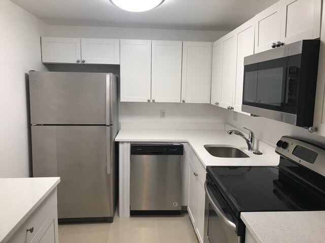 Representación - 490 NW 20th St