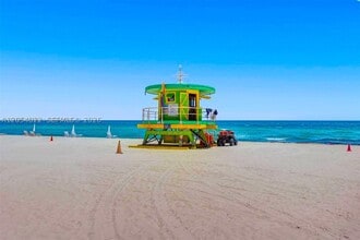 Building Photo - 5700 Collins Ave
