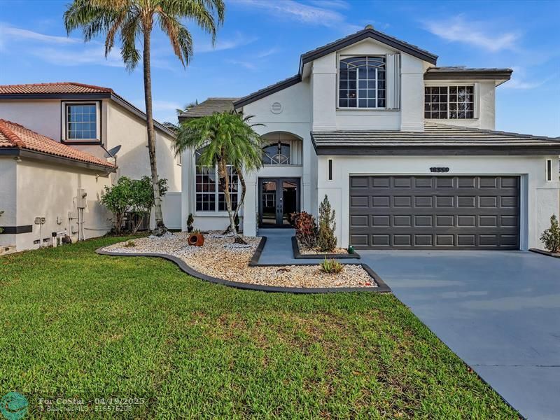 Foto principal - 18359 SW 3rd St