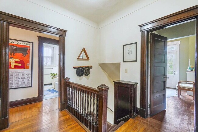 Foto del edificio - 345 McAlpin Ave