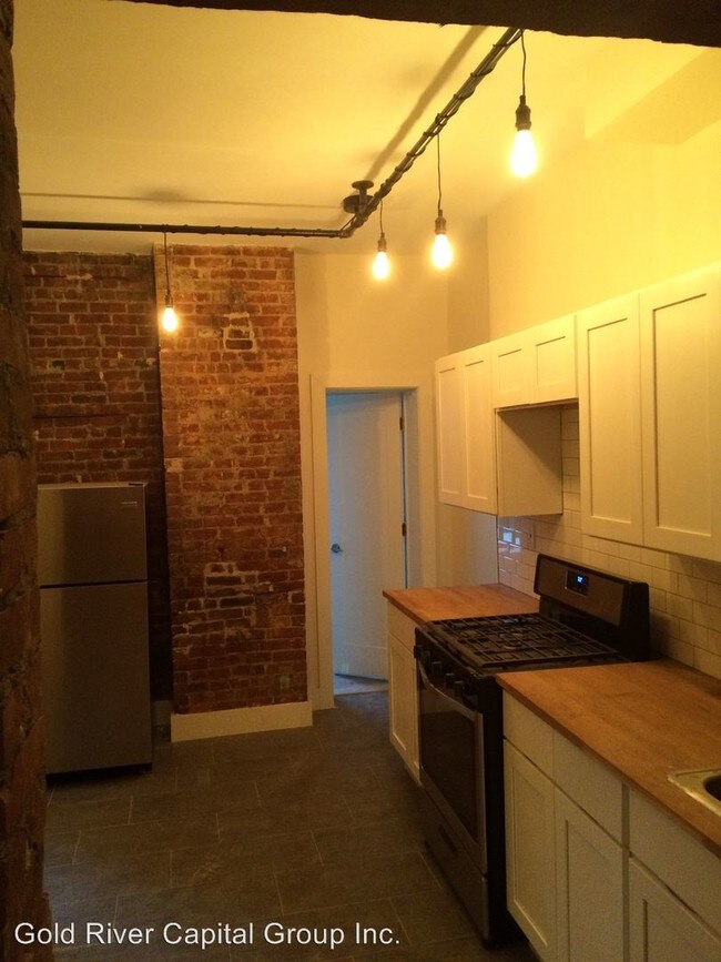 Building Photo - 159 Washington St