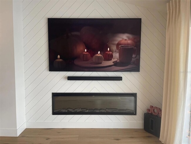 Building Photo - 1021 Temple Grove Pl