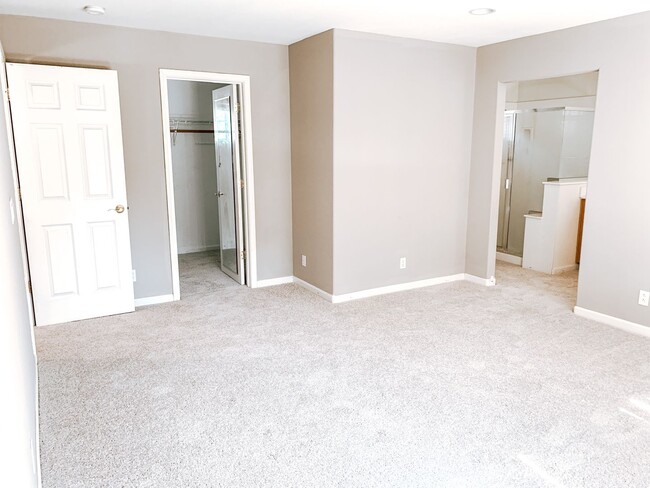 Building Photo - Gorgeous 3 Bedroom 2.5 Bath home in Livermore