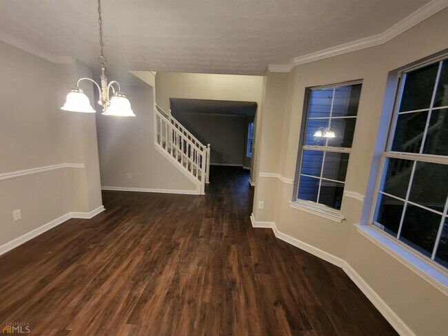 Building Photo - 2793 Brandon Lake Dr