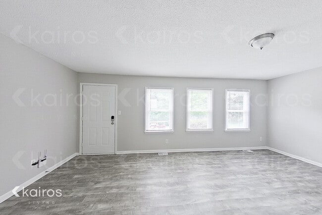 Building Photo - 4171 Forest Point Dr