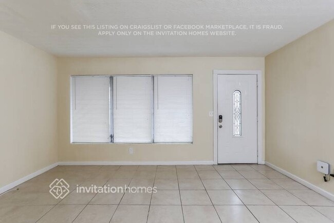 Building Photo - 3111 NE 9th Ave