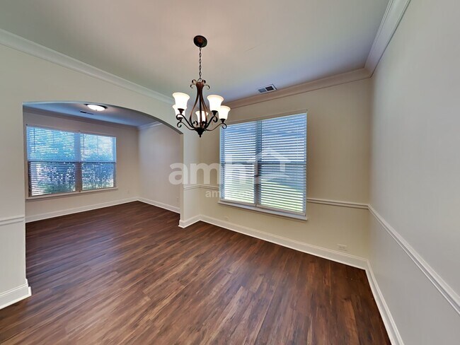 Foto del edificio - 44 Brookhill Ct