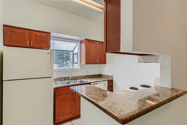 Building Photo - 2503 W Slaughter Ln