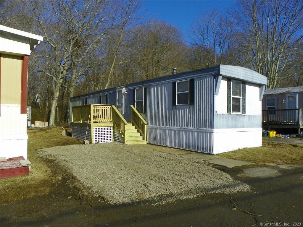 15 Ferri Dr, Waterford, CT 06385 House Rental in Waterford, CT