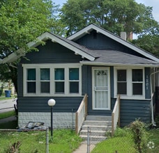 Building Photo - 1201 Roosevelt Pl