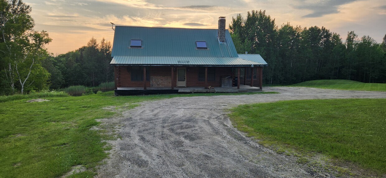 Primary Photo - 3511 Ridge Rd