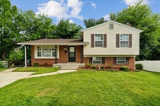 Building Photo - 5004 Stewart Ct