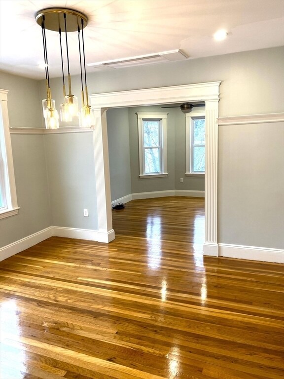 Foto del edificio - 281 Belgrade Ave