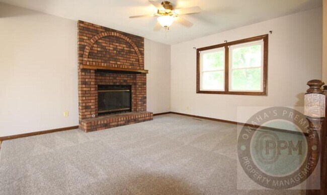 Foto del edificio - Discover a spacious 3Bd/2.5Ba home