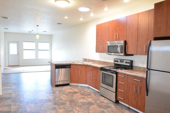 Building Photo - 25099 NY-37