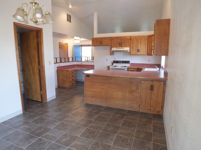 Foto del edificio - 4660 N Wisteria Pl