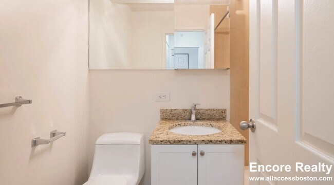 Foto del edificio - 72 Staniford St