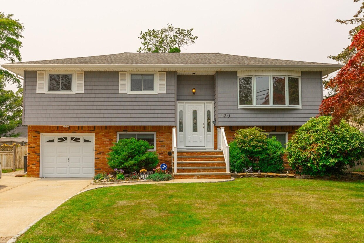 Foto principal - 520 Hyman Ave