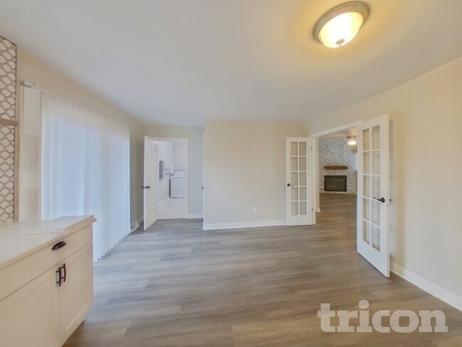 Foto del edificio - 15202 Highland Ave