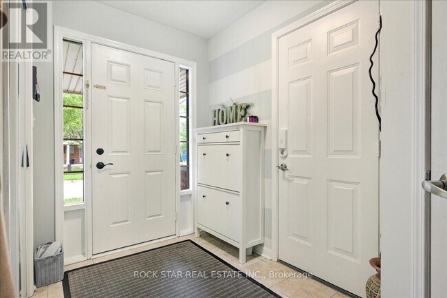 Photo du bâtiment - 3035 Drumloch Ave