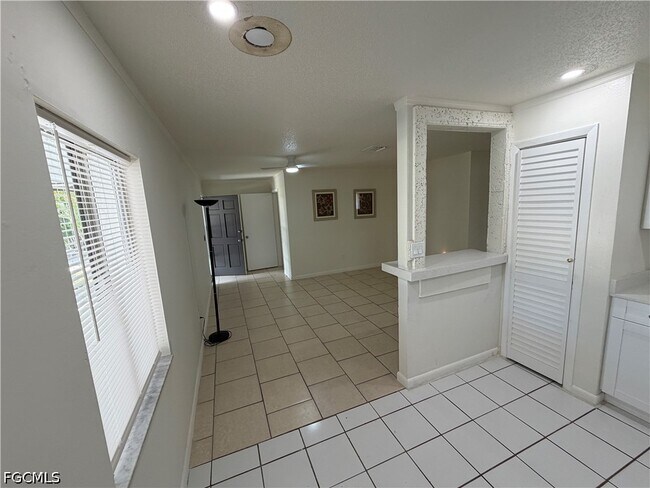 Foto del edificio - 5831 Casablanca Ct