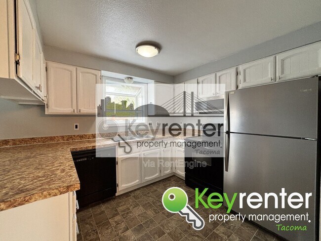 Building Photo - 9315 E B St