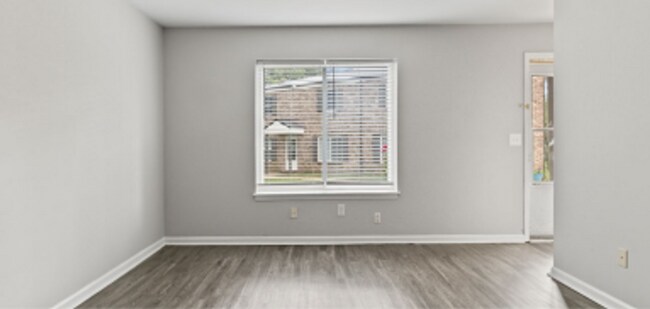 Foto del edificio - Autumn Wood Apartments