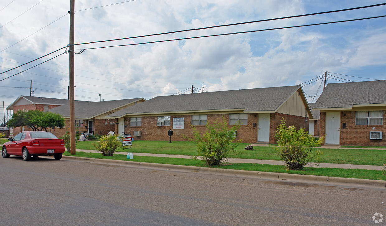 Primary Photo - Westwind Apartments