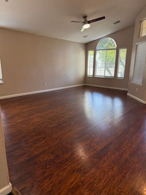 Building Photo - 1491 Velasquez Ln