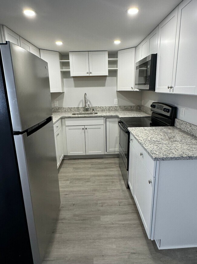 Foto del edificio - 222 Fairweather Ln