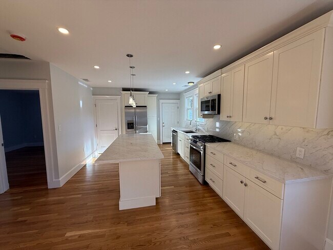 Foto del edificio - 79 Hovey St