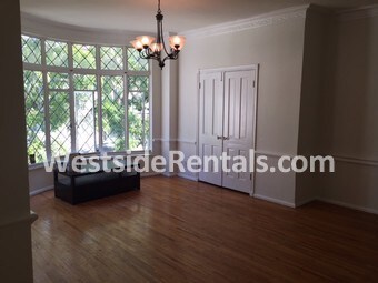 Foto principal - 9834 Charleville Blvd