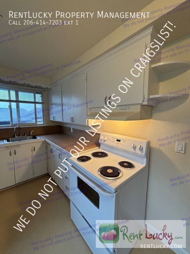 Foto del edificio - 4729 S Findlay St