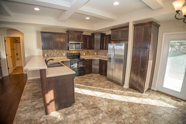 Foto del edificio - 4055 Westminister Dr