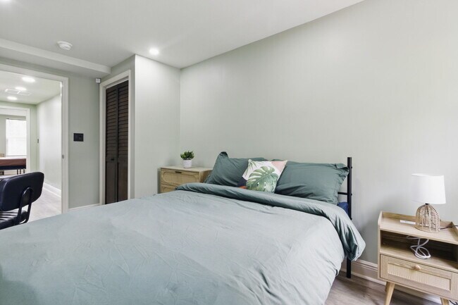 Foto del edificio - 1232 W Lombard St