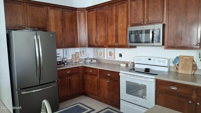 Building Photo - 113 Hagge Dr