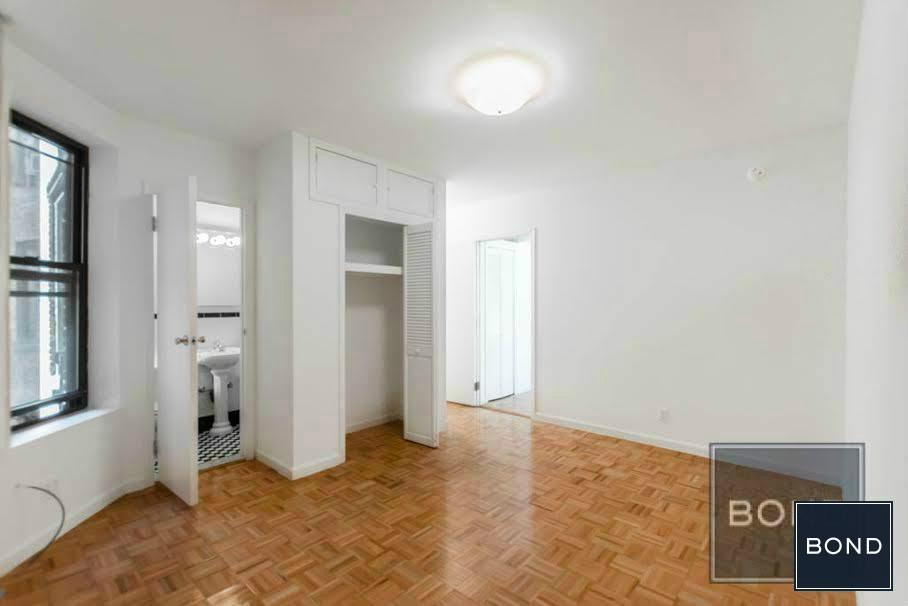 Primary Photo - 365 Broome St