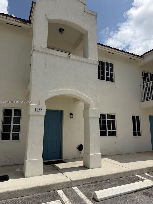 Foto del edificio - 119 SW 6th Ln